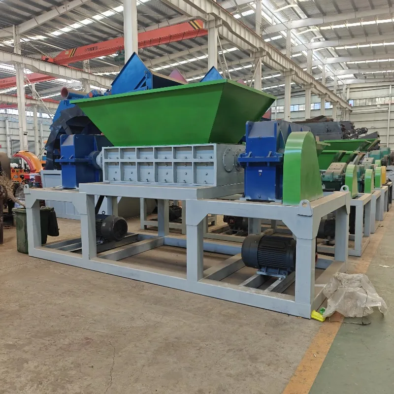 Customized Metal Plastic And Rubber Waste shredding Recycling Machine Equipped With Alloy Blades And Dual Axis Shredder