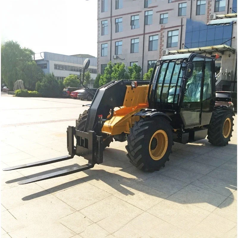 Multifunctional telescopic boom off-road fork loader, grain and wheat high-altitude truck, fork loader