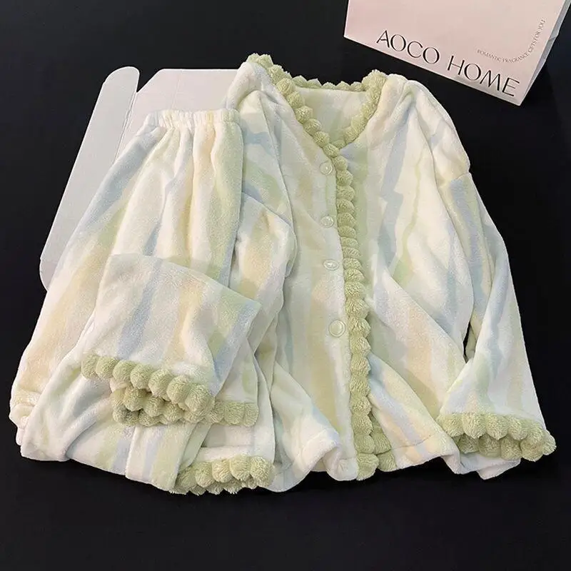 

Новый модный корейский пижамный комплект в стиле Instagram для женщин, из кораллового флиса, для студенток, домашняя одежда, новая зимняя утолщенная теплая синяя модель премиум-класса