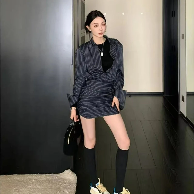 فستان قميص مخطط بأكمام طويلة للنساء 2026 ربيع/خريف نمط جديد الخصر حزام التخسيس ريترو الورك المعانقة فستان #4