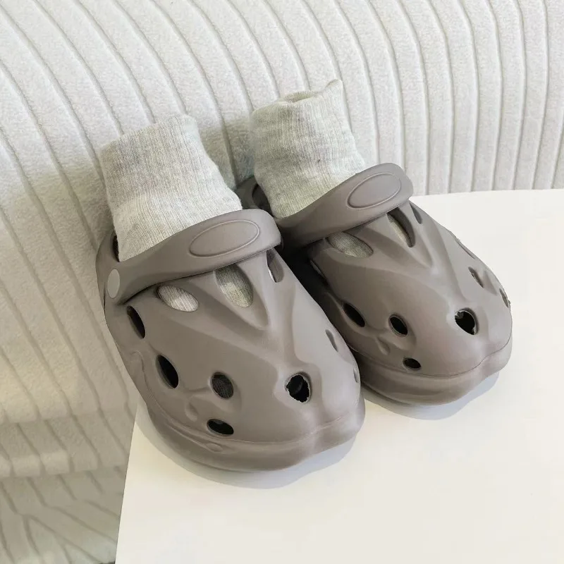 2025 New Children's Bag Head Sandals Baby Non-slip Lightweight Cool Slippers Breathable Girls Hole Shoes Wear Boys Overshoes view 3