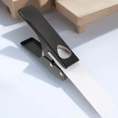 

Guitar Picks Punch Tool Strong Iron Material Silicone Pad Reinforced Rivet Anti-Slip Durable Diy Guitar Making Accessories