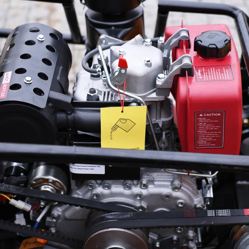 Customized 800SPro heavy‑duty tracked lawn mower with single‑cylinder four‑stroke engine, optional snow‑shovel attachment view 5