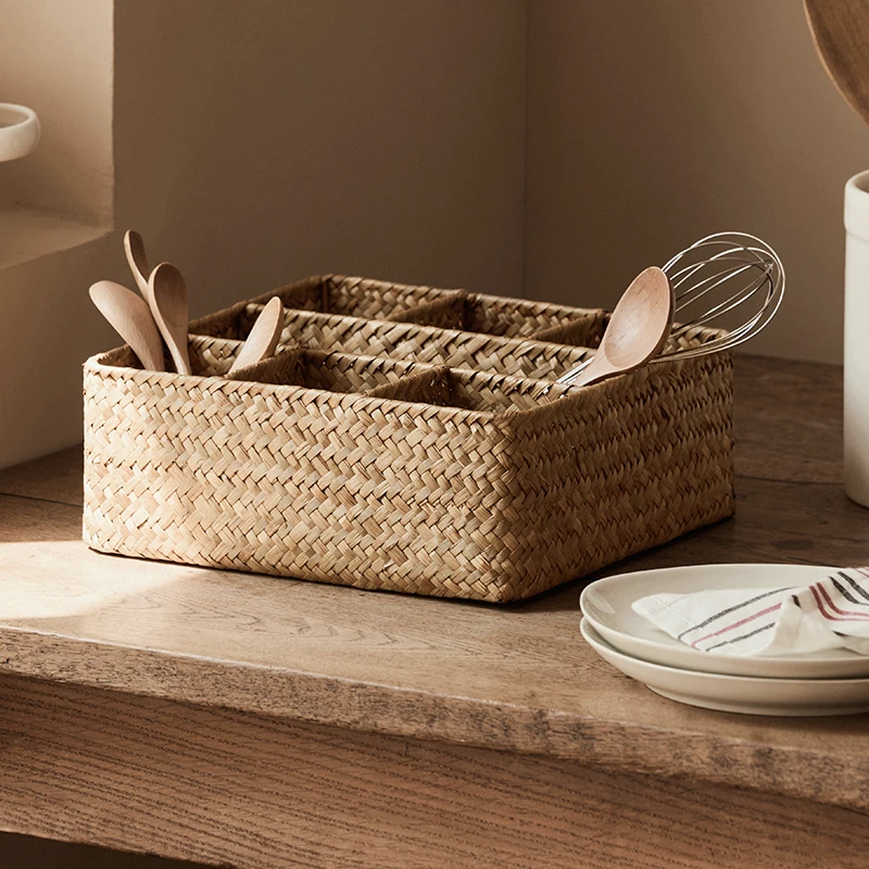 Rattan Storage Basket Japanese-style Hand-woven Kitchen Tableware Box Desktop Sundries Snack Storager Organizer Fruit Basket