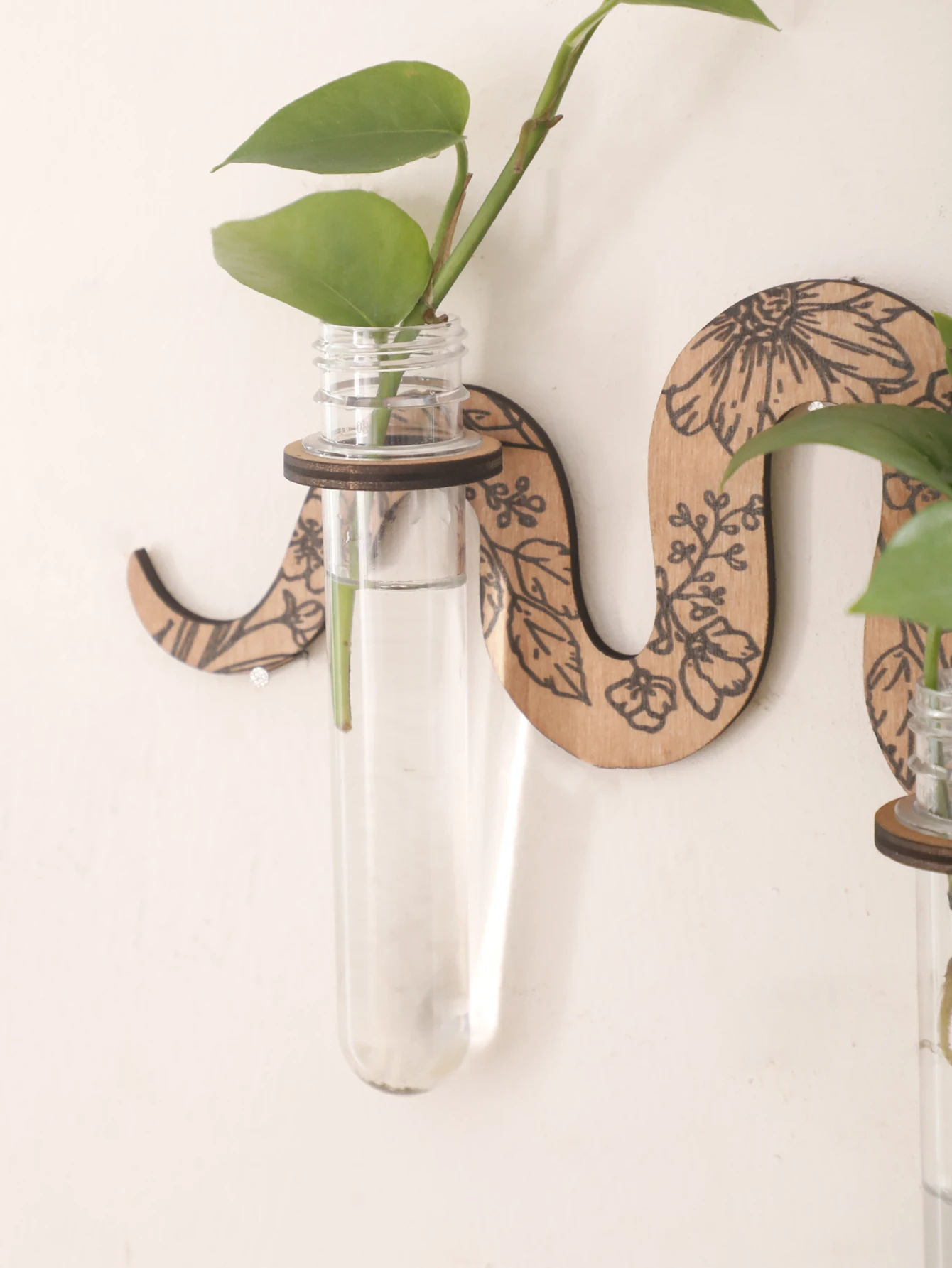 Wooden Wall Planters Snake shaped Plants Plant Propagation Station Wall Hanging Decor Gift for Women Plant Lovers Gift Crafts