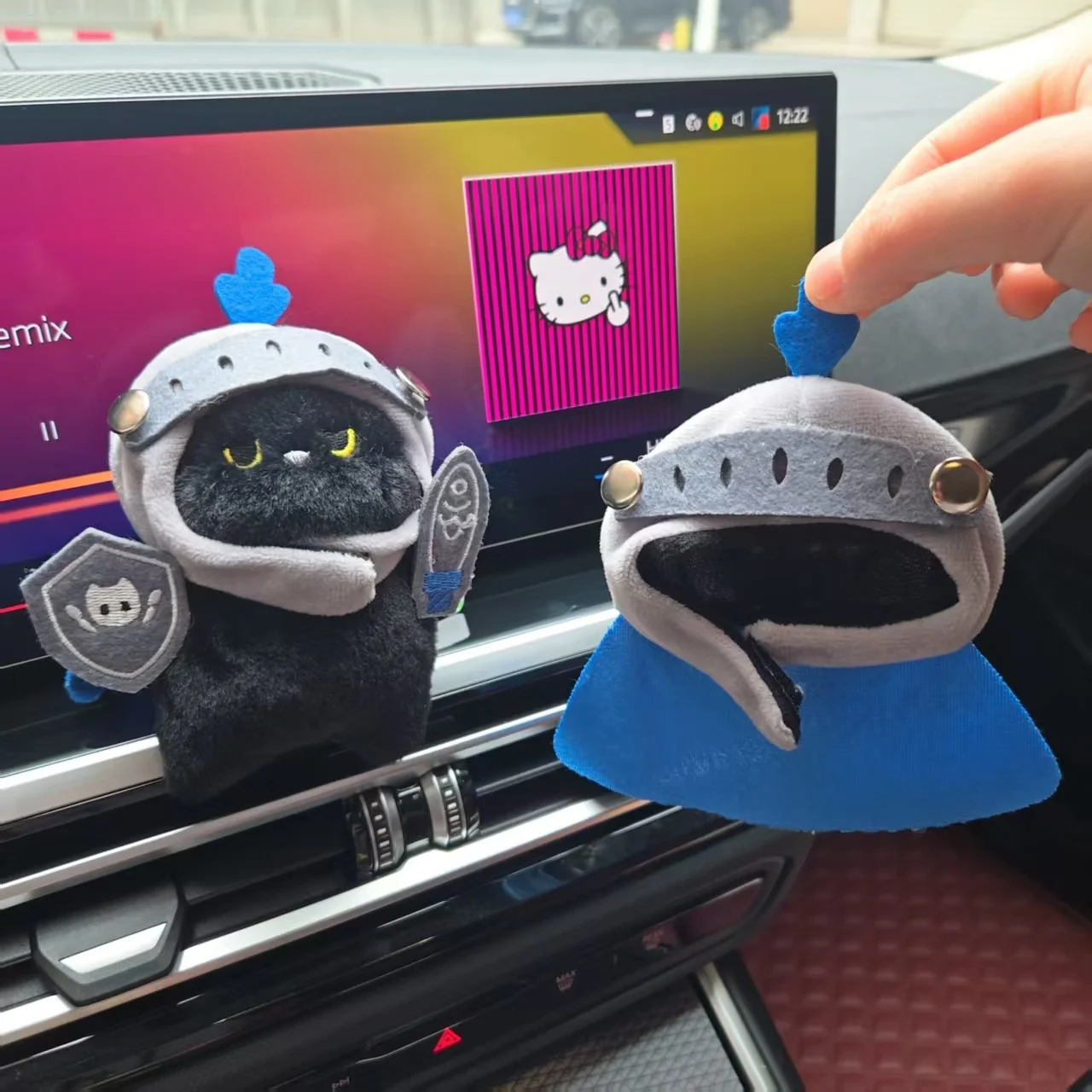 

Рыцарь, черный кот, автомобильный декор, брелок, милый орнамент на приборной панели, подарок для аксессуаров для салона автомобиля