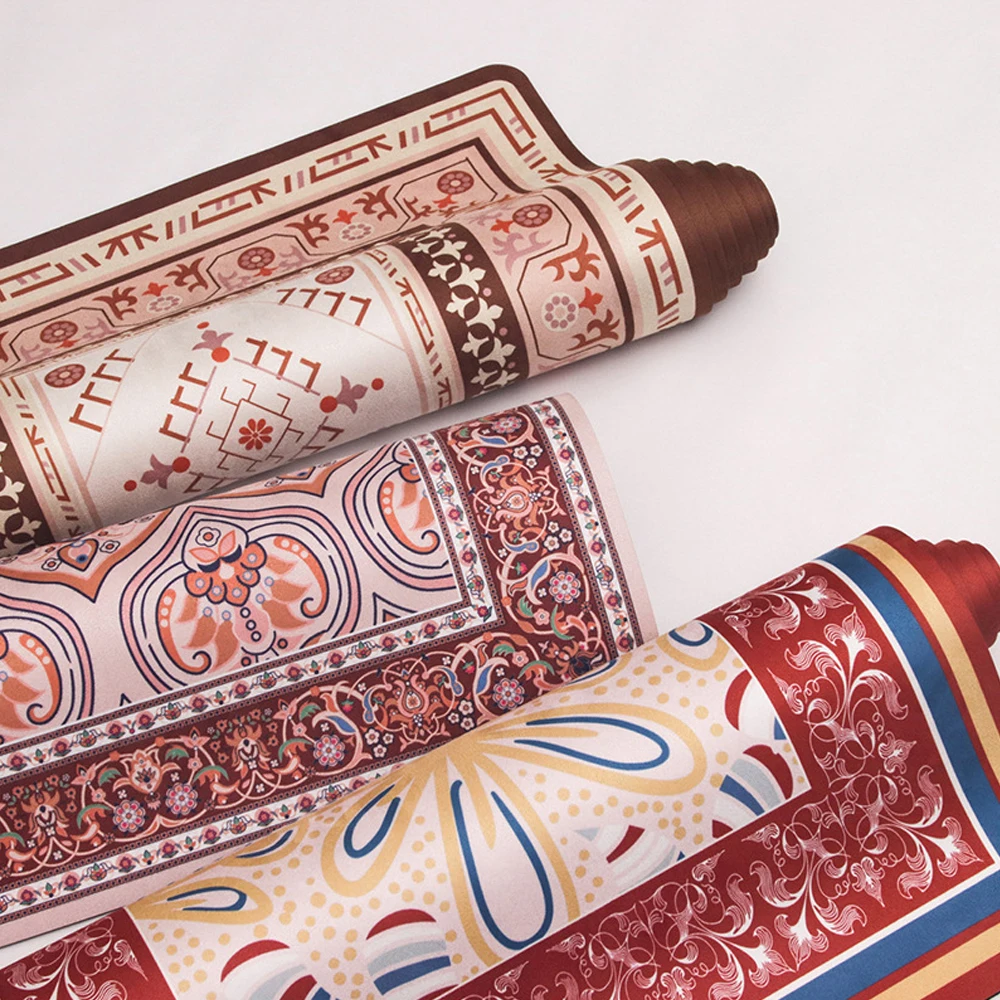 Printed Travel Yoga Mat, Foldable, Suede Rubber, Non Slip Fitness Exercise Mat Yoga Pilates Floor Exercise with Carry Bag, 1.5mm