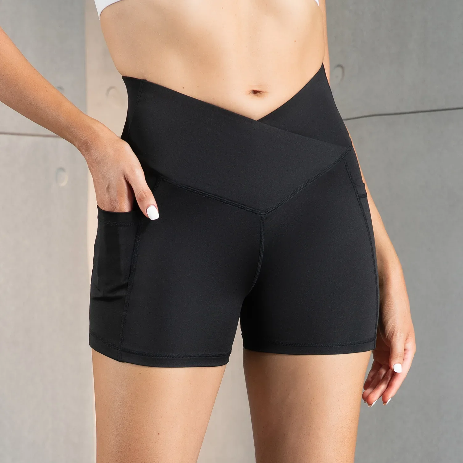 

Crossover Waist Gyms Polyester Workout Shorts Pants for Sports Black Fitness Yoga Short Leggings Tight Biker Shorts for Women