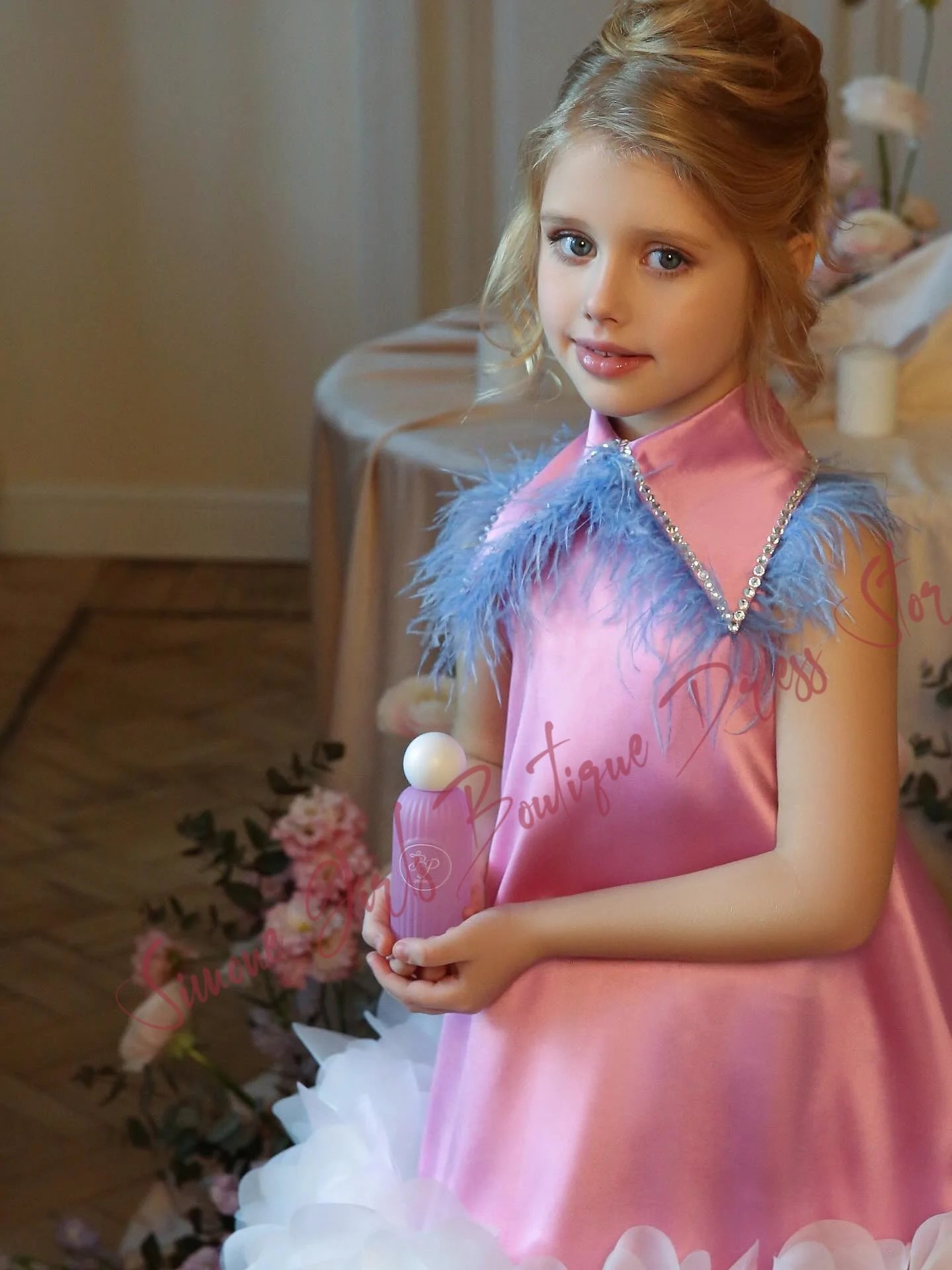 Princess Flower Girl Dresses For Wedding A-Line Pleat Sleeveless Puffy With Bow Kids Birthday Party First Communion Pageant Gown