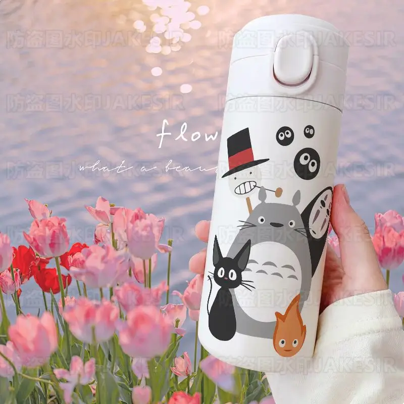 My Neighbor Totoro Anime Printed Stainless Steel Vacuum Cup Large Capacity Lightweight Portable Insulated Water Bottle Daily view 2