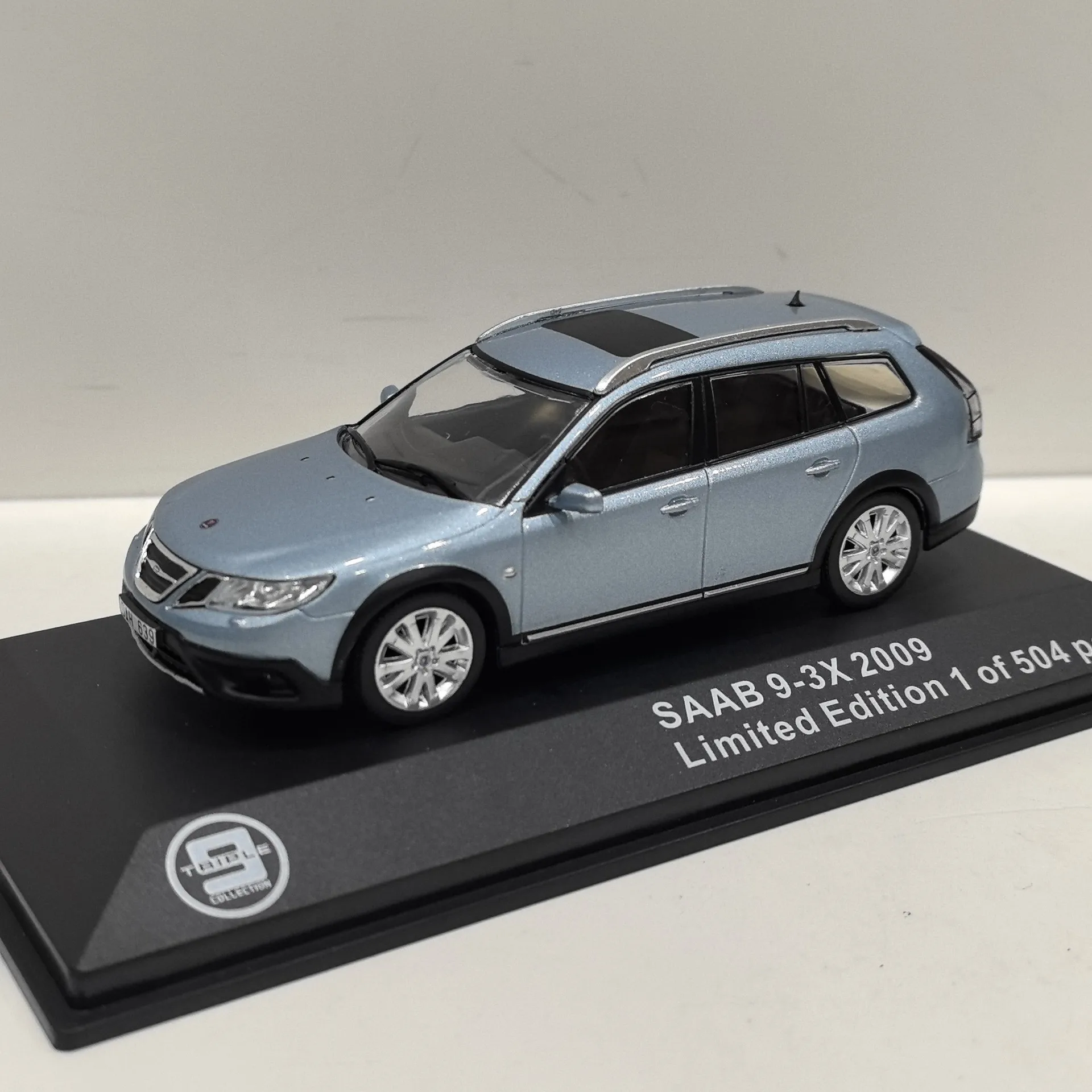

Литой под давлением T9 IXO масштаб 1/43 SAAB 9-3X 2009, модель автомобиля из сплава Saab, Коллекционная игрушка, подарок, сувенир, украшение для дисплея