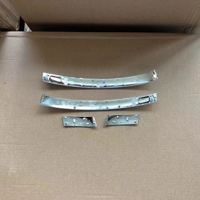 مناسبة لسيارة Volkswagen Langyi plus Tuyue Kroc مقبض خارجي للباب بشريط لامع ومقبض باب من الكروم والفضة اللامعة