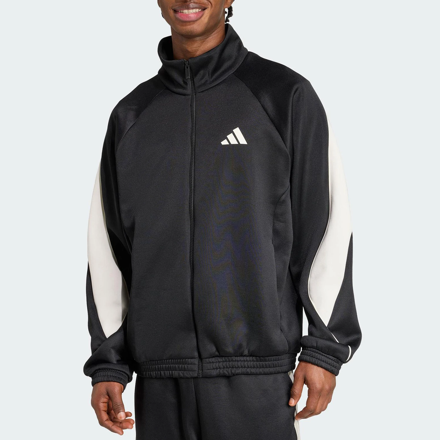 

Оригинальная мужская спортивная повседневная куртка Adidas STADIUM свободного кроя с элементами пэчворка JN1821