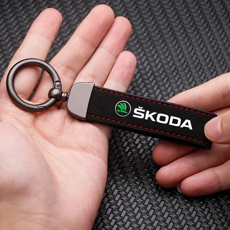 Car Suede Keychain Zinc Alloy Key Ring Accessories For Skoda Fabia Superb Yeti Octavia Rapid Kodiaq Kamiq Karoq Vrs Scala Enyaq