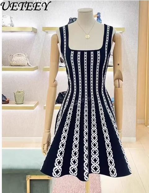 

2025 Summer New French Jacquard Striped Slim and Thin Knitted Dress Women's Fashion Waist Slim Suspender A-shaped Mini Dress