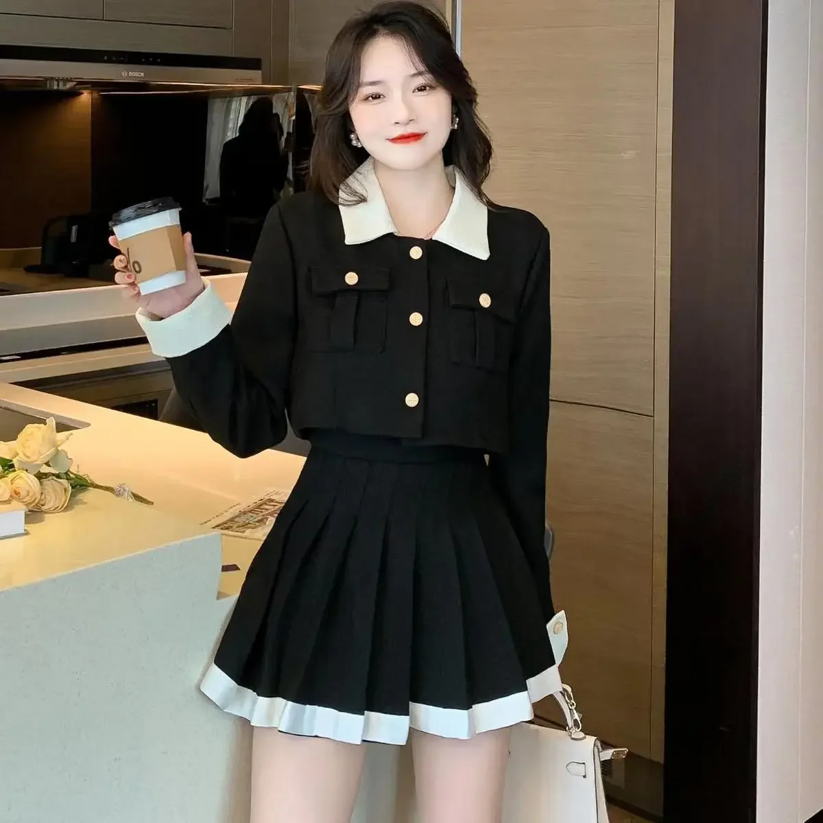 French Style Uniform Short Coat High Waisted Pleated Skirt two-piece College Style Uniform  Women Autumn Winter Dress Set