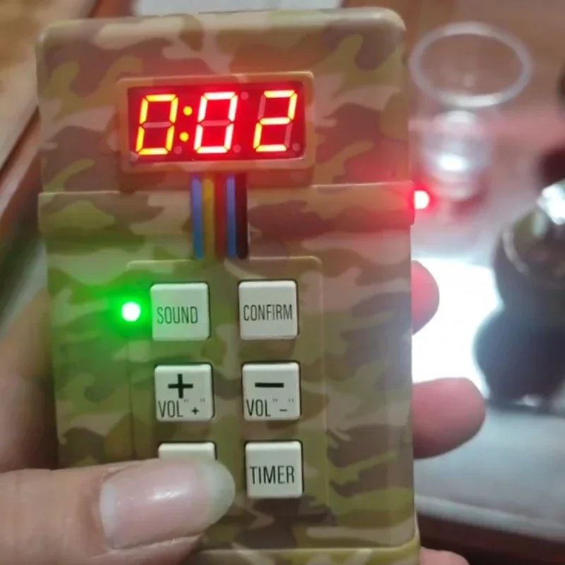 Nuovo pacchetto dinamite tattica C4 giocattolo pistola softair per bambini granata di fumo (con effetti sonori luminosi), gioco cosplay CS ragazzi miglior regalo