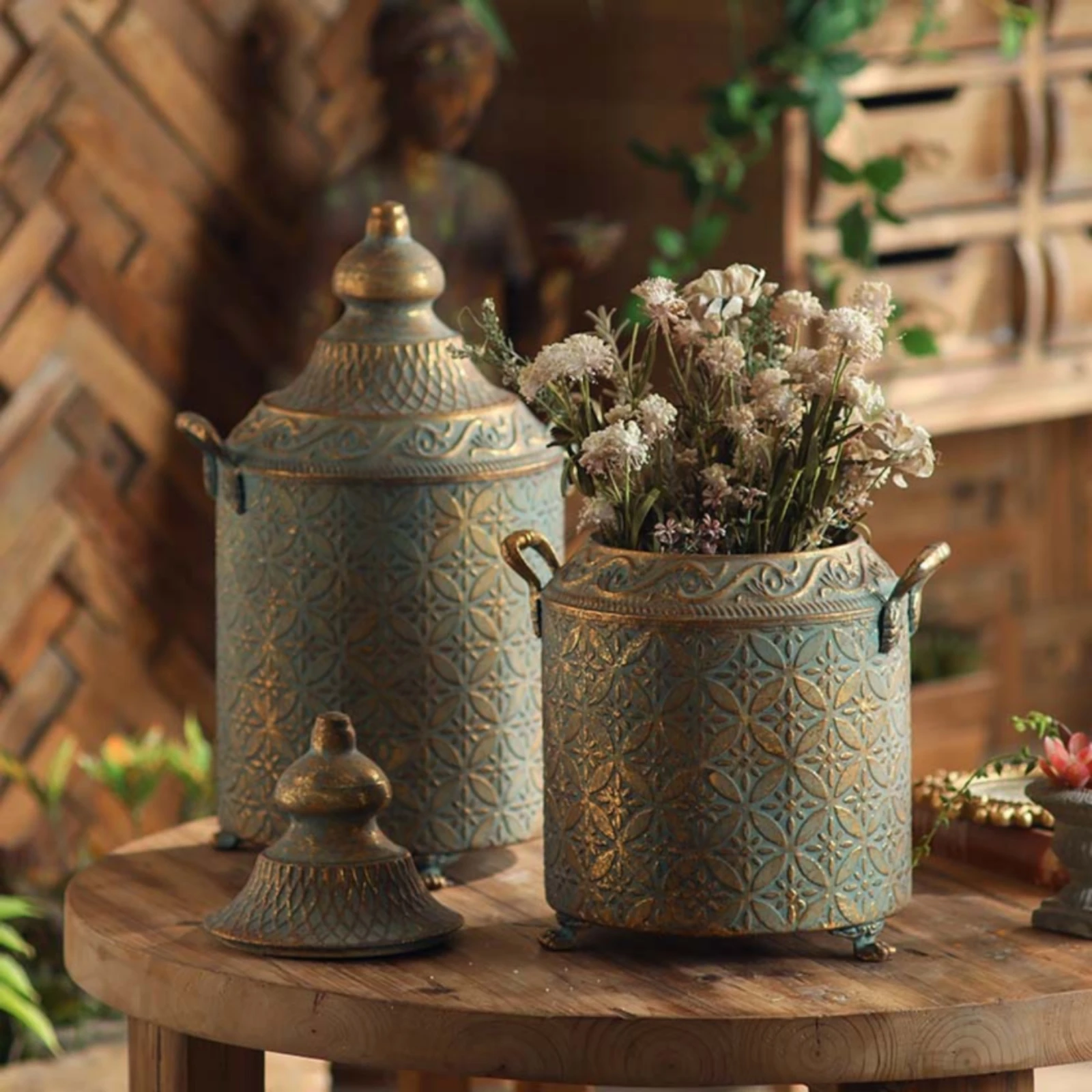 แจกันโลหะมีฝาปิด แจกันโลหะสไตล - Interior Design Gold บทวิจารณ์และราคา