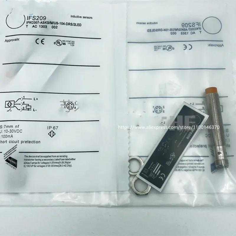 

2Pcs New High Quality Plug-In-Shaped Proximity Switch IFS208 IFS207 IFS209 Ccylindrical waterproof inductor sensor