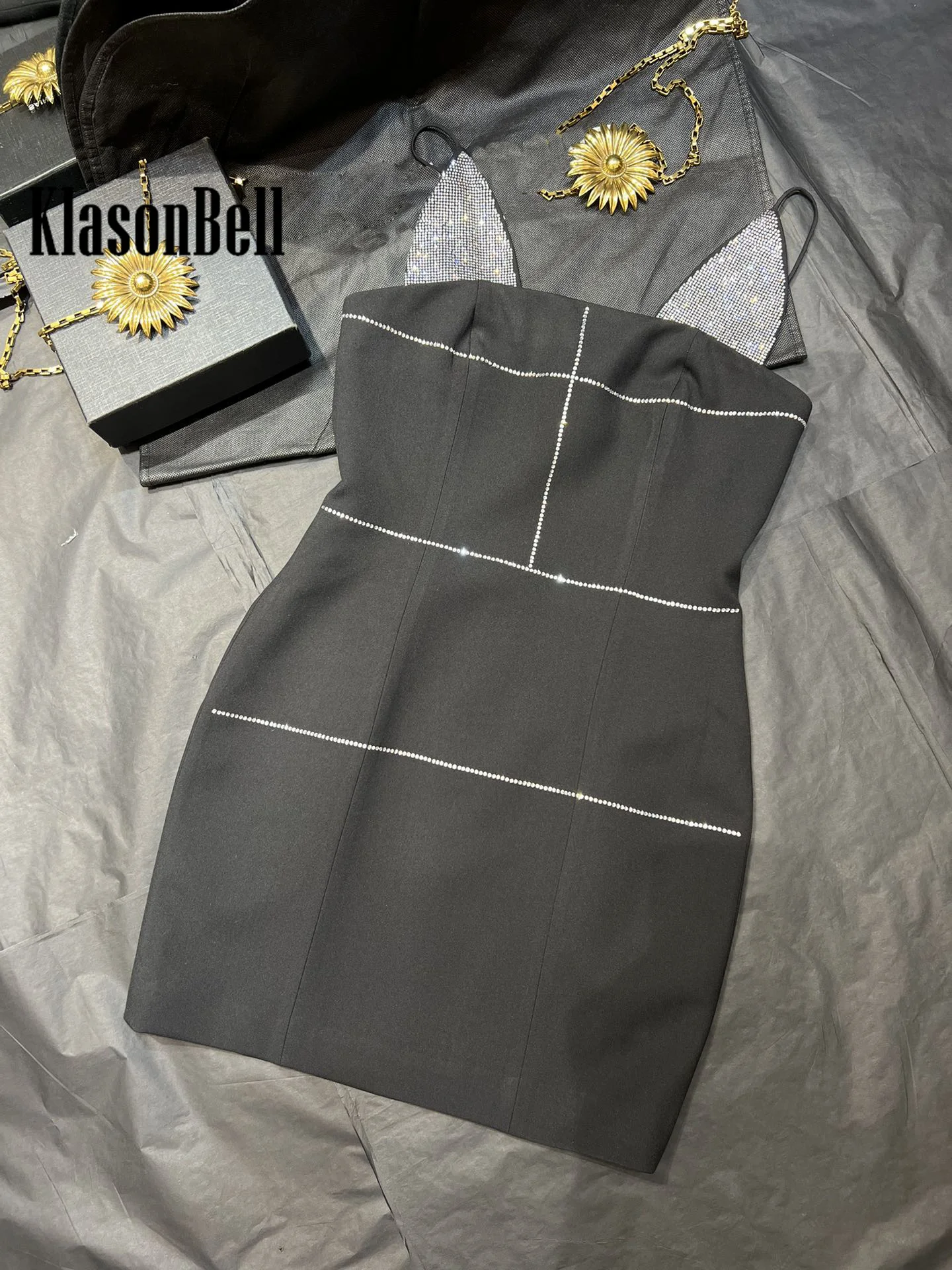 9.30 KlasonBell-Women Fashion Diamonds Spaghetti Strap Collect Waist Mini Dress Sexy Backless Sleeveless Short Dress