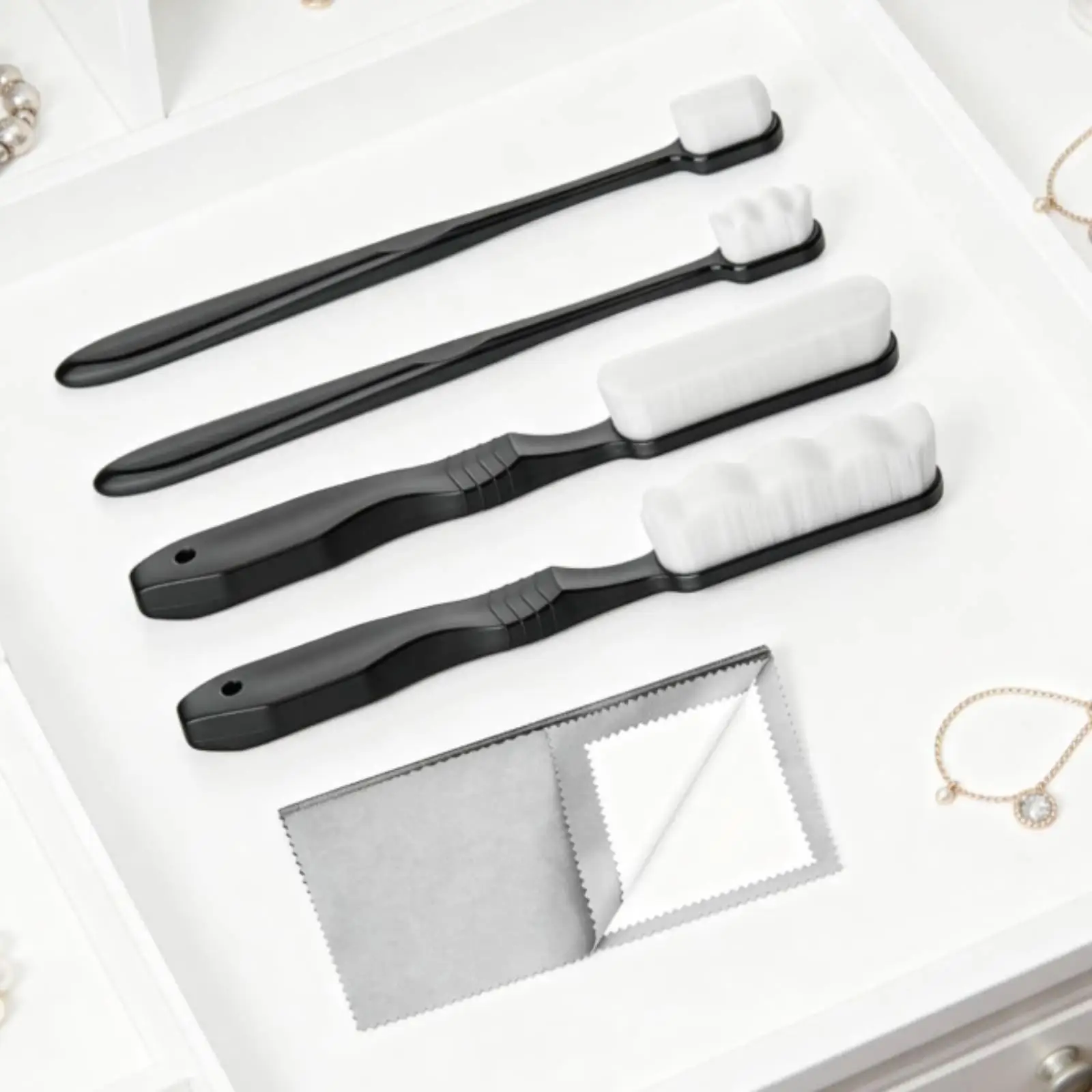 Jewelry Polishing Accesso Multi-function Jewelry Cleaning Kit with Detail Brush Polishing Cloths for Daily Silver Item Care