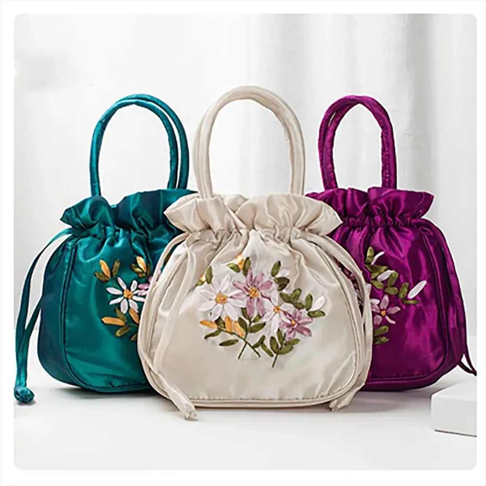 

Small Women Bucket Bag Top Handle Ladies Handbag Phone Bag Summer Purse National Style Embroidered Flower Pattern Drawstring Bag