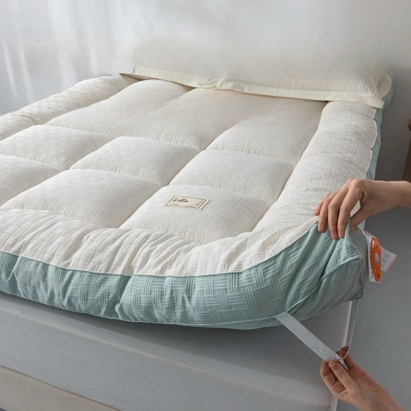 Household Soybean Fiber Mattress Cushion Soft Extra Thick Pad Cover Plush Pillow Top Mattress Topper Mattress Pad