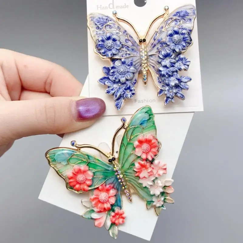1Pcs Chinese-style Butterfly Pattern Brooches For Men And Women Rhinestone Inlaid Handmade Colorful Floral Lapel Pin