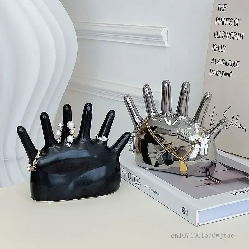 Creative Six/five Finger Shape Ring Bracelet Storage Decoration Ceramic Makeup Table Jewelry Rack Clothing Store Decoration, 1Pc
