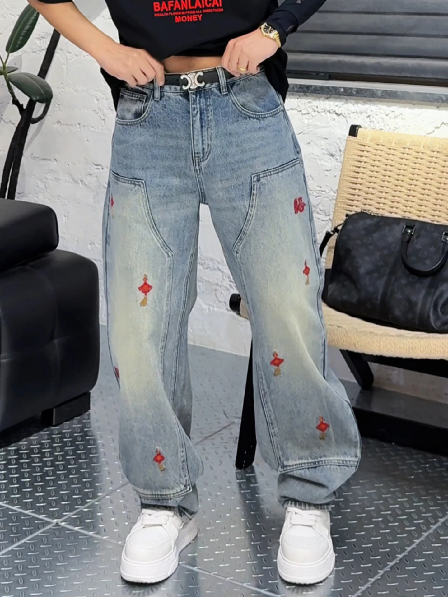 

New Year Men's Thiened Straight Casual Jeans Lantern Design Simple Winter Quali Embroidery mid Waist Zipper Fly Daily Wear