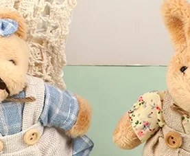 Vestiti carini Orso Peluche Ciondolo coniglio cartone animato Portachiavi bambola di pezza morbida Zaino Borsa per auto Portachiavi Decor Regalo per bambini