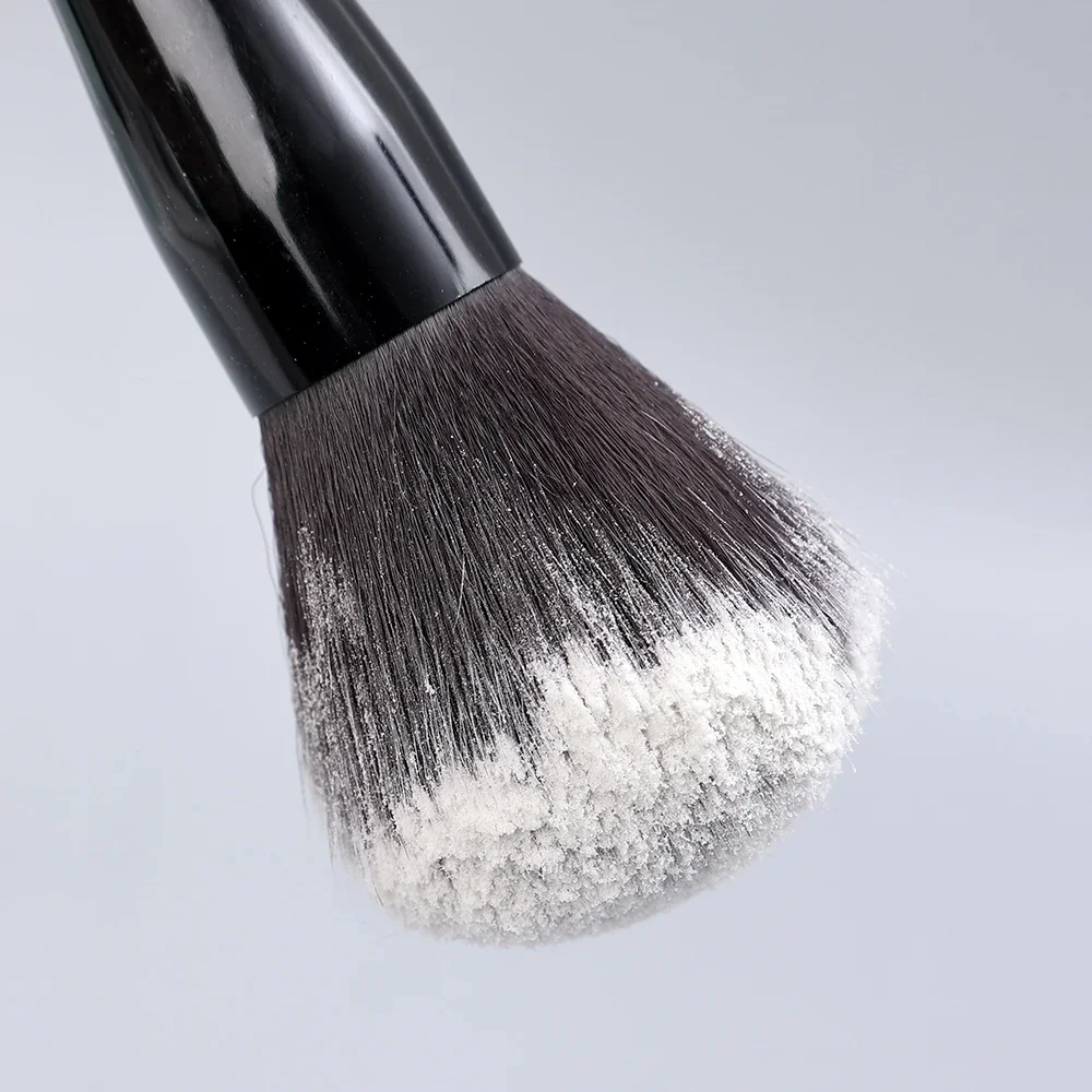 Black Large Makeup Brush Soft Fluffy Loose Powder Brushes Multifunctional Foundation Brush Highlighter Blush Brush Beauty Tool