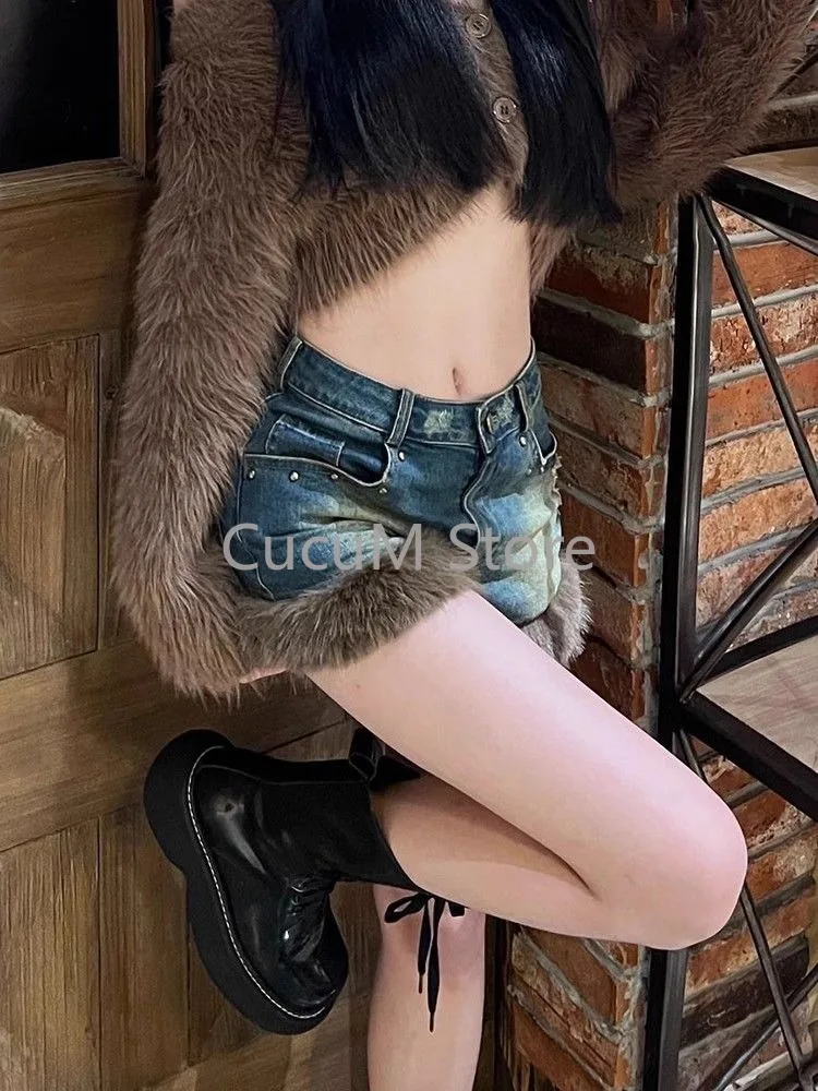 American Washed Fluffy Rivet Jeans Shorts for Women Autumn Winter New Denim  Y2k E-Girl High Waist Hot Short Pants