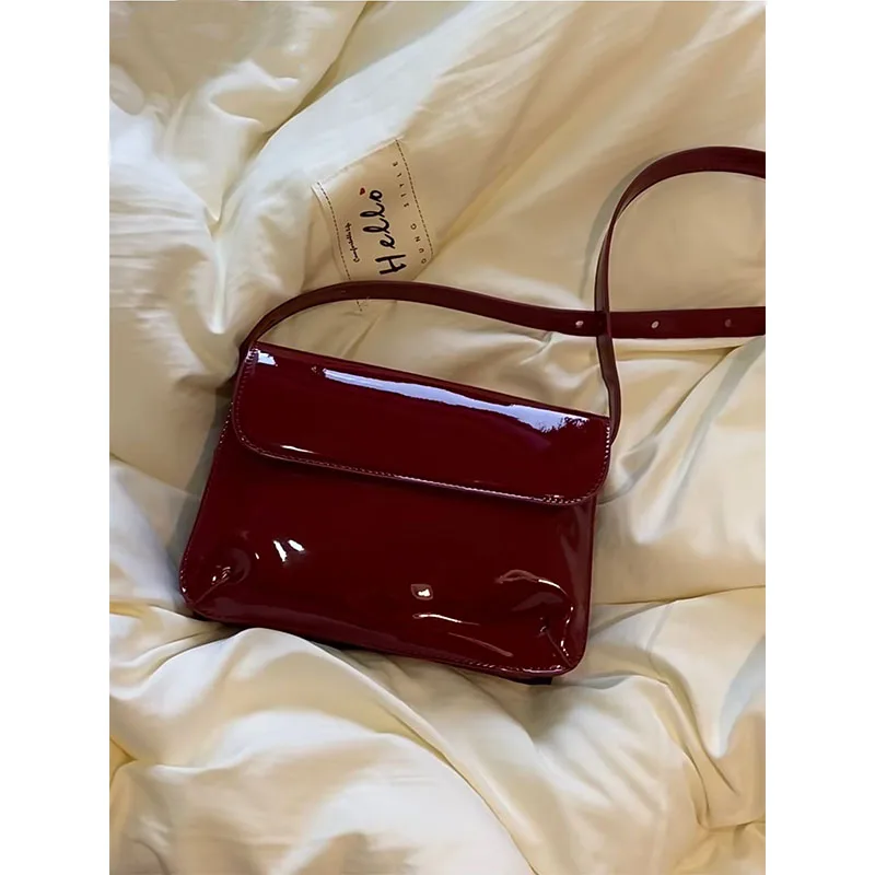 Retro Red Lacquer Leather Small Square Bag Underarm Bag 2023 New Fashion Versatile Square Handheld Shoulder Bag Crossbody Bag