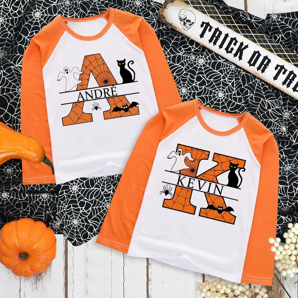 

Детская футболка с персонализированным буквой и именем, наряд для вечеринки на Хэллоуин для мальчиков и девочек, осенняя праздничная детская рубашка с длинными рукавами реглан, одежда