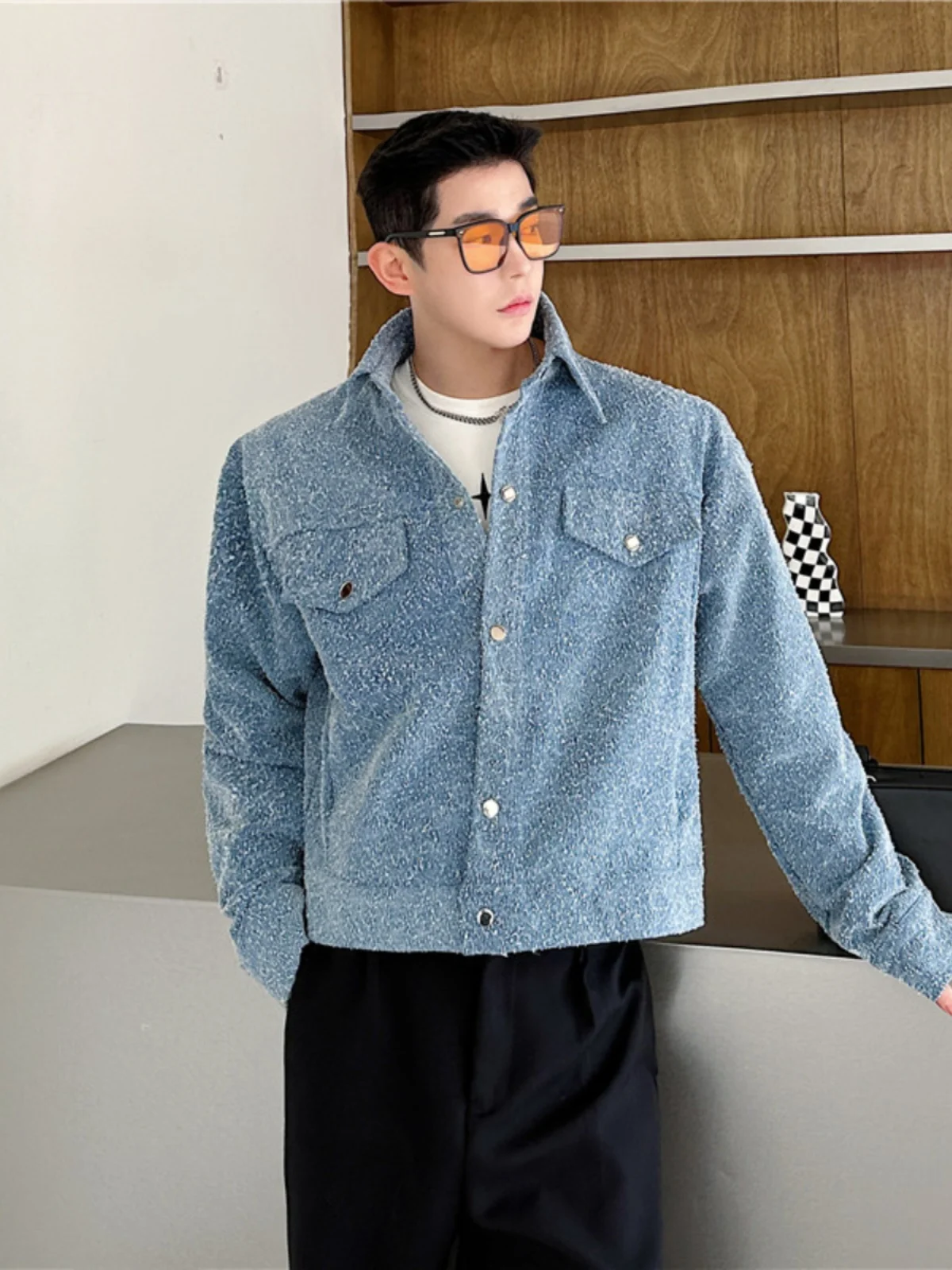 

Осенняя модная короткая джинсовая куртка в корейском стиле, свободного кроя, из полиэстера, не мнется, молодежная, популярная верхняя одежда