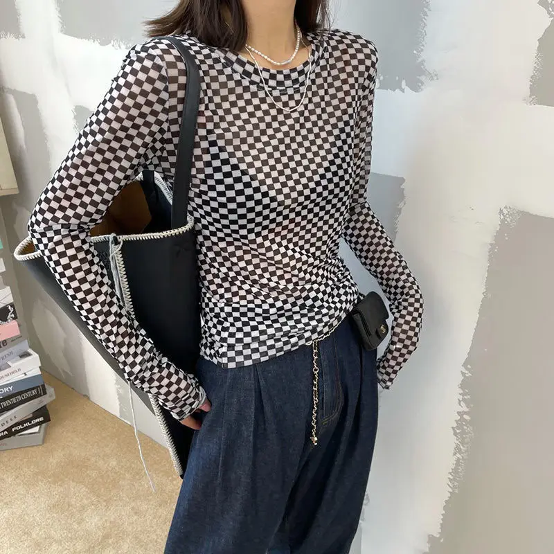 Grafica 2025 T-shirt da donna Abiti skinny Top da donna Maglia verde Vendita Magliette aderenti alte Originali primaverili e autunnali