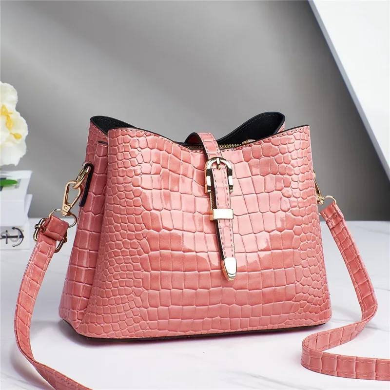 

Fashion alligator pattern women's bag 2023 new Tote bag women's bag single shoulder cross-body bucket bag