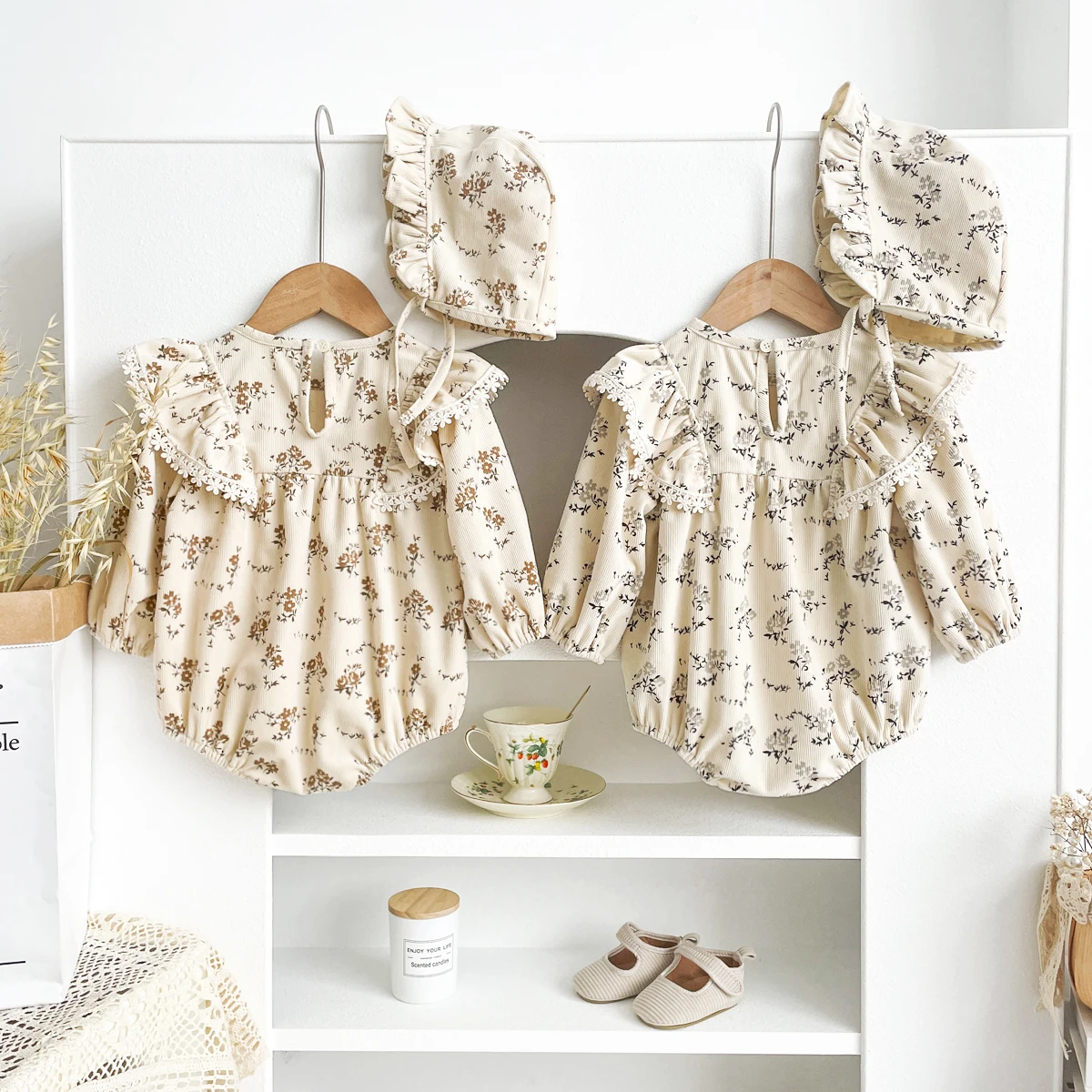 Ready Stock Baby Jumpsuit Newborn Girls Floral Prints Long Sleeves Lace Collar Romper with Hat 0-2 Years Old