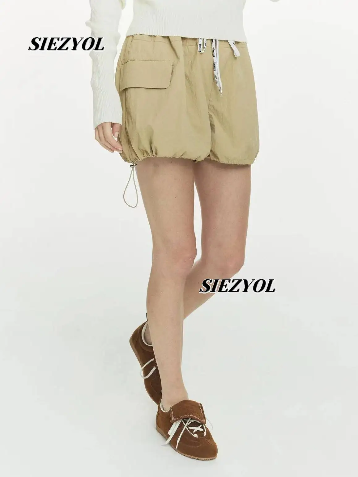 Japanese Sweet Style Girls' Versatile Cargo Shorts Elastic Waist Drawstring All-match Outdoor Casual Short Pants for Women