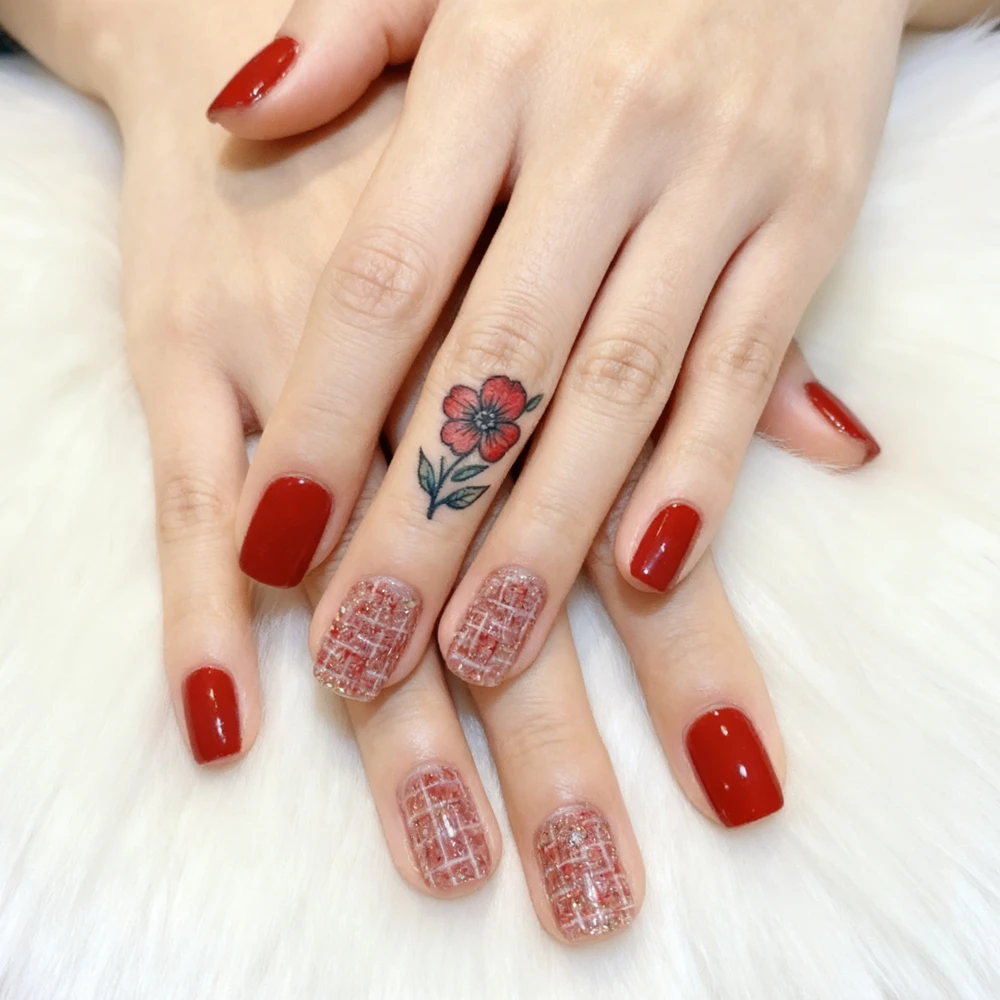 

DIY Glitter Press On False Nails Tips For Woman Christmas Red Acrylic Fake Nail With Glue Wholesale Manicure Accessories