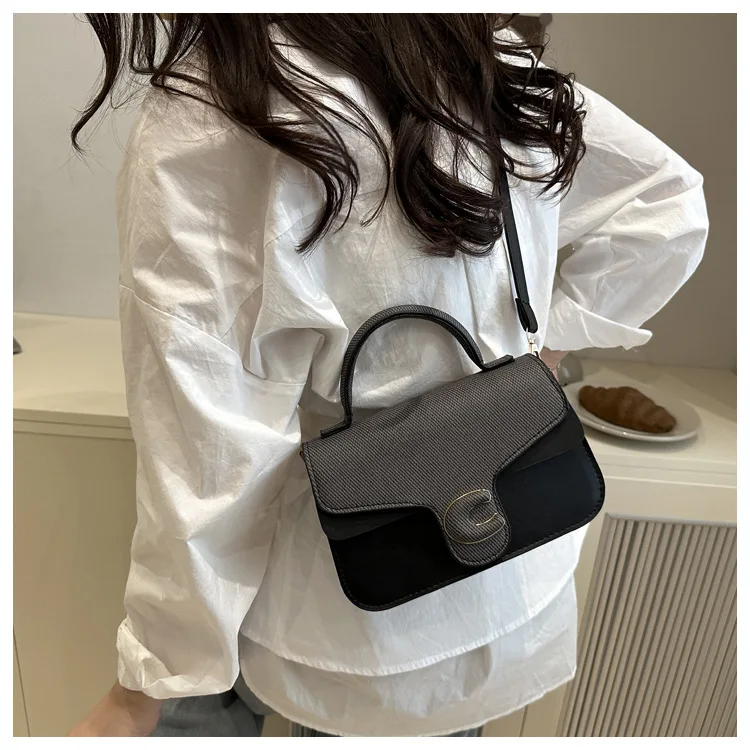 

Шикарная винтажная сумка через плечо, новинка лета 2023 года для женщин, минималистичная, трансформируемая и практичная сумка через плечо для использования в ночное время