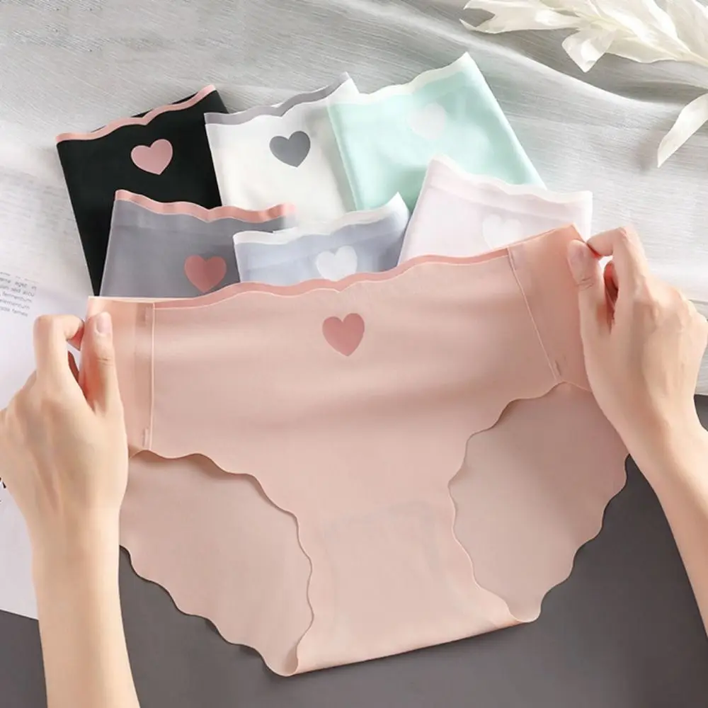 

6PCS Mid Waist Ice Silk Briefs Cotton Crotch Love Pattern Ultra-thin Panties Underpants Underwear Seamless Briefs Women Gifts