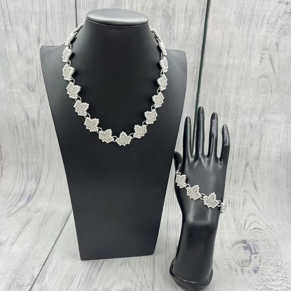 High quality handcrafted club college women\'s gift bracelet necklace set consisting of maple leaf pendants