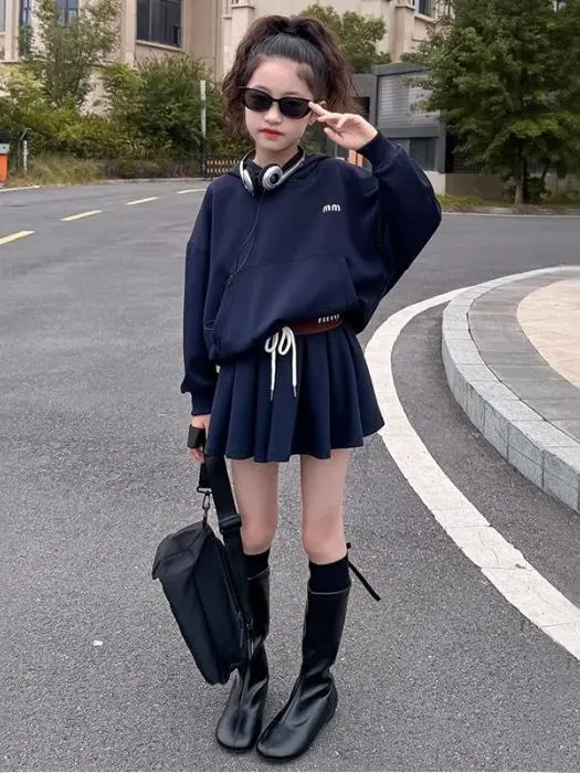 Girls' Autumn Casual Plaid Skirt And Top Set Slimming Two-Piece Ensemble Korean School Style Fashionable Online Exclusive