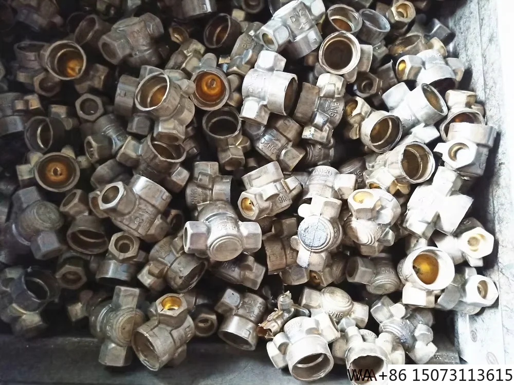 Máquina de forjamento a quente para fabricação de válvulas e acessórios de hardware de latão