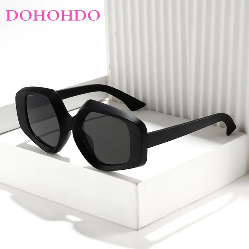 

Fashion Punk Sunglasses Women Men Retro Luxury Brand Designer Outdoors Travel Driving Sun Glasses Unisex UV400 Lentes De Sol