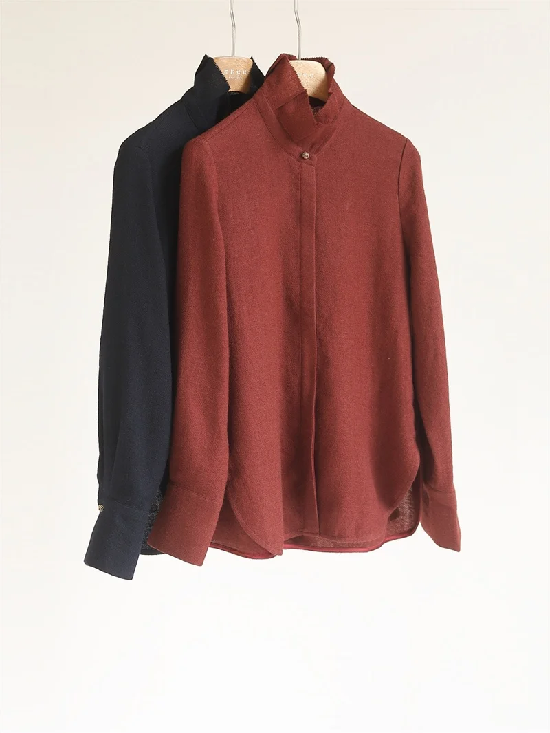 

Повседневный женский шерстяной топ в китайском стиле в стиле ретро, простой шикарный воротник-ушанка для похудения, осенне-зимний топ, модный свободный крой, длинный...