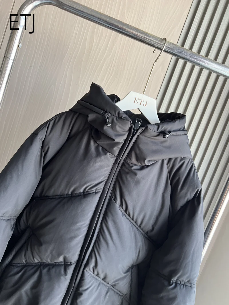ETJ 2026 Women's Polyester Puffer Jacket Hooded Padded Winter Coat Chevron Quilted Oversized Cropped Bubble Coat Zip Up