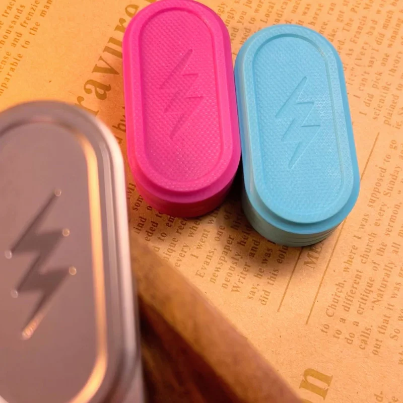 Authentique Zeus magnétique EDC alliage de titane trois couches Push Coin soulagement du Stress jouet Fidget Spinner